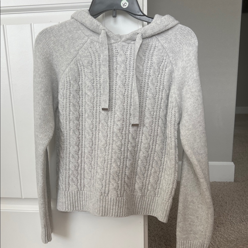 cupcakes & cashmere Light Gray Cable Knit Hoodie Sweater